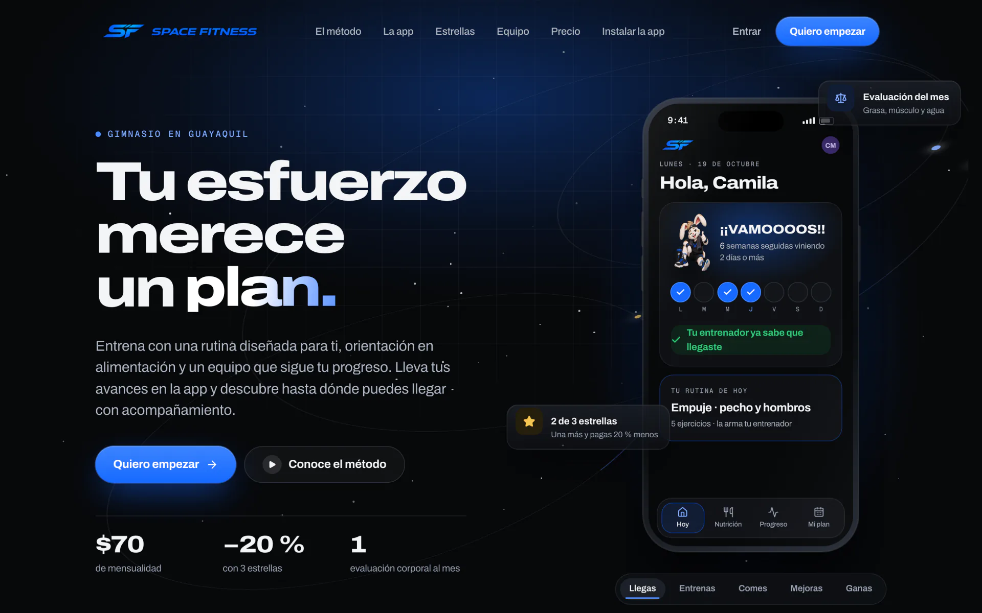 Primera pantalla de spacefitness.app en escritorio: «Tu esfuerzo merece un plan», con la app del socio en un celular.